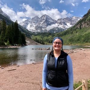 Meet your Posher, Sarah